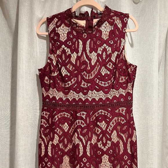 Lulu’s Lace Illusions Dress - Picture 2 of 4